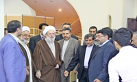 بازدید آیت الله ری شهری از آثار مراجع عظام در نمایشگاه بین المللی کتاب تهران